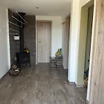 Bezovec Domek letniskowy *