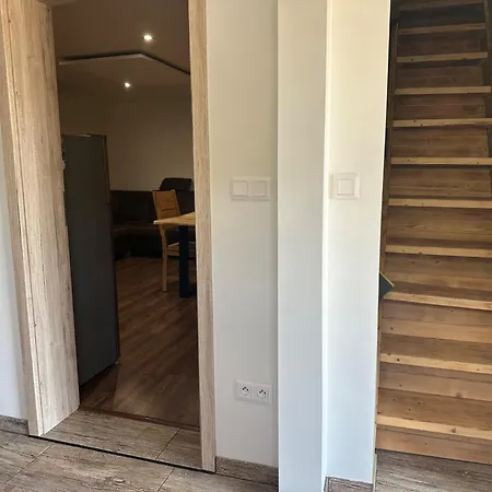 Bezovec * Nova Lehota